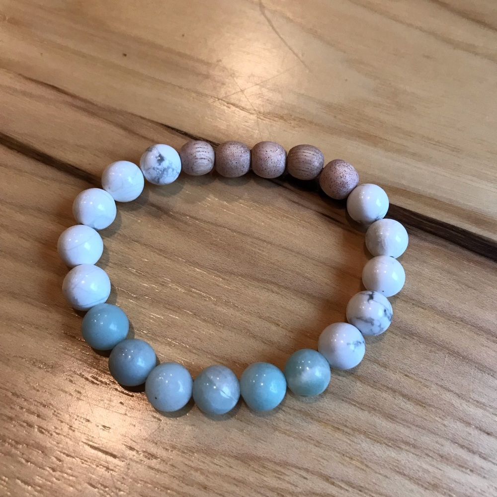 Handmade diffuser bracelet - Picture 2 of 2